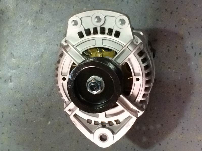 Generator AVi168A3083 28V 150A 8PK φ83