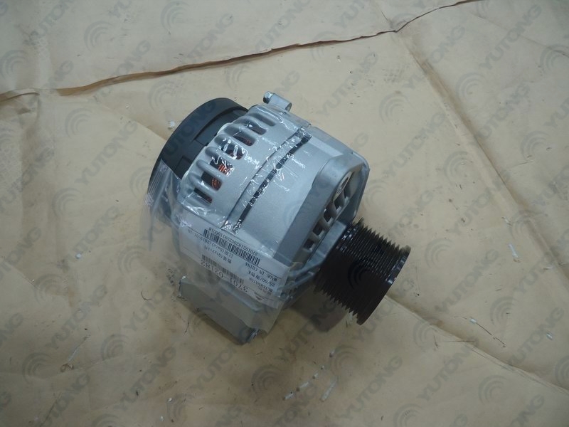Generator AVi141A3004 28V 80A 10PK Φ68