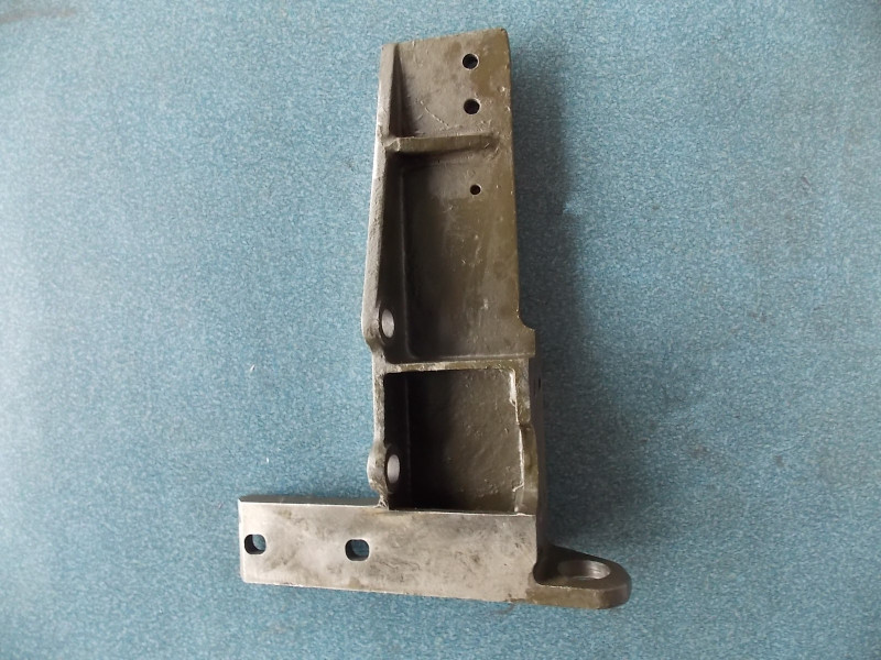 Motor additional bracket-1