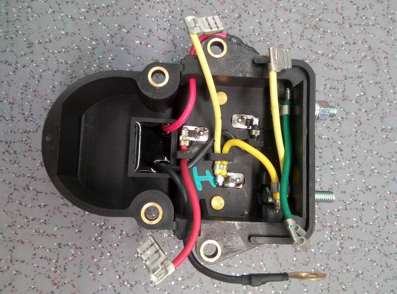 Регулятор генератора, доступный для нескольких поколений 3702-00579-1