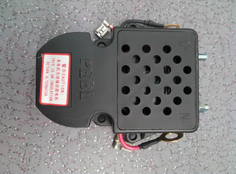 Регулятор генератора, доступный для нескольких поколений 3702-00579