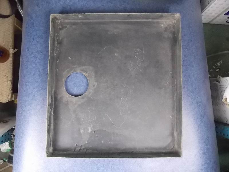 Battery tray 556*516