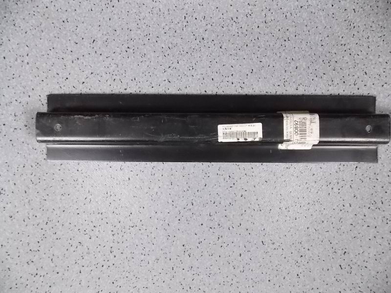 D Battery pressure plate