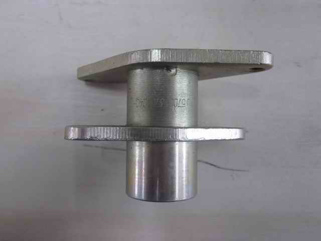 Ignition coil (including bracket fixed-distance sleeve)