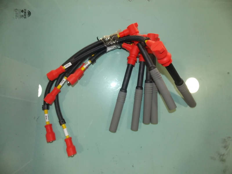Сборка проводов высокого напряжения (в том числе 6 шт.)