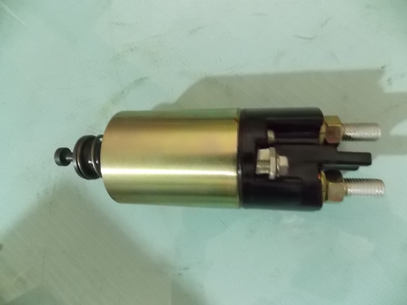 Electromagnetic switch assembly