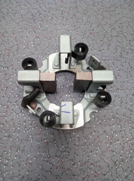 Основание щетки в сборе