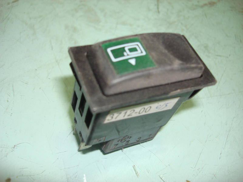 D Кулисный переключатель (дверной переключатель)