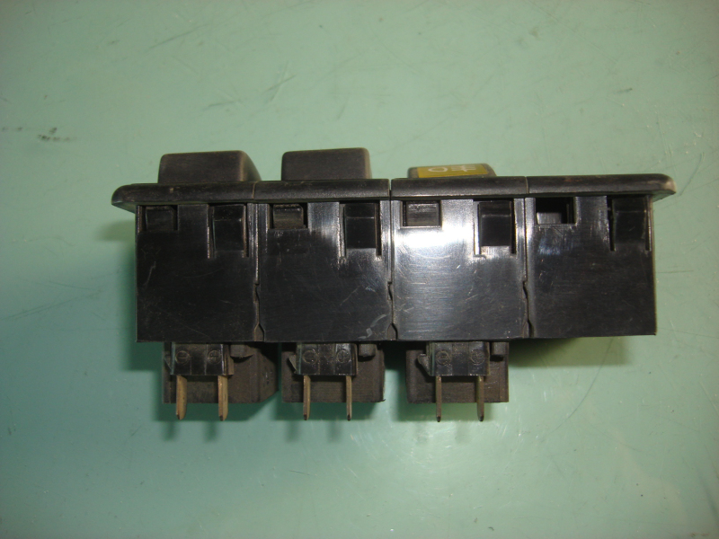 D Quad rocker switch assembly (3)-2