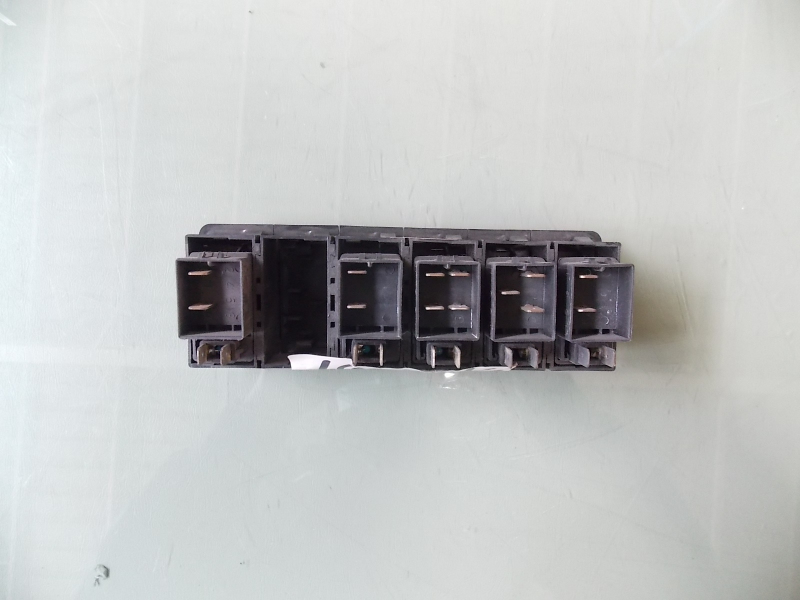 D Six-link rocker switch assembly (3)-2