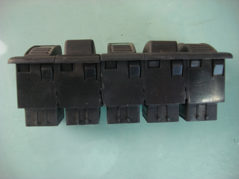 D Five-link rocker switch assembly 1 24V-2
