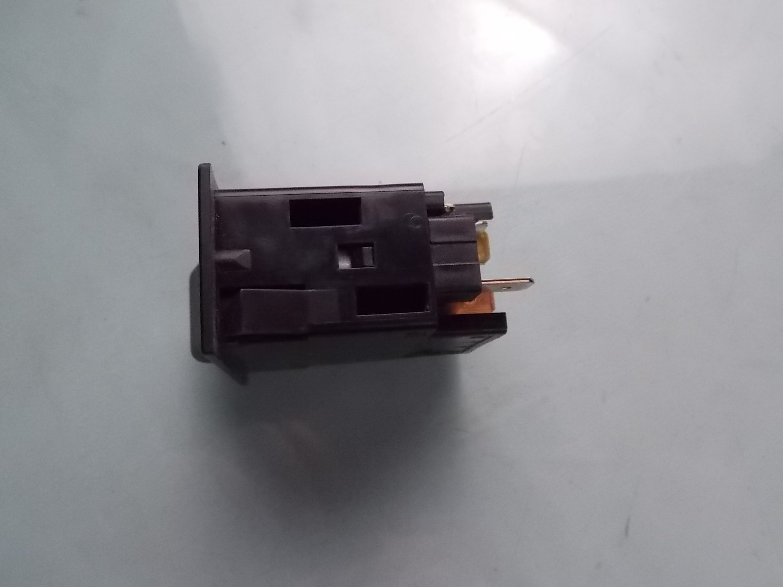 D Emergency light switch-2
