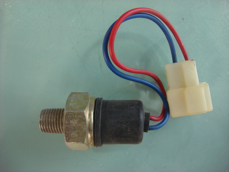 Brake light switch D43/25D DHZ1101KRD43