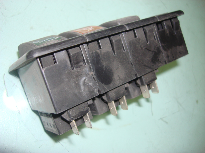 D Quad rocker switch assembly-2
