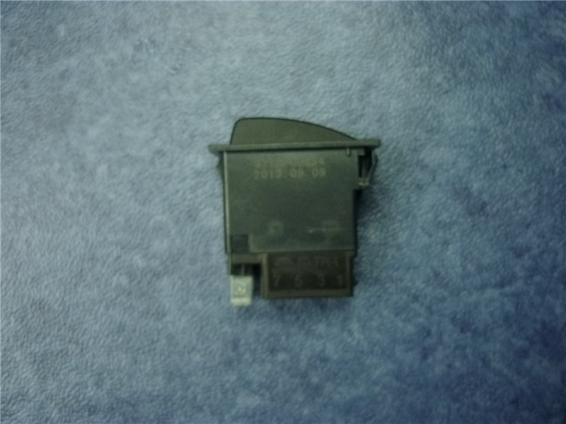 D Front fog lamp rocker switch-JK982