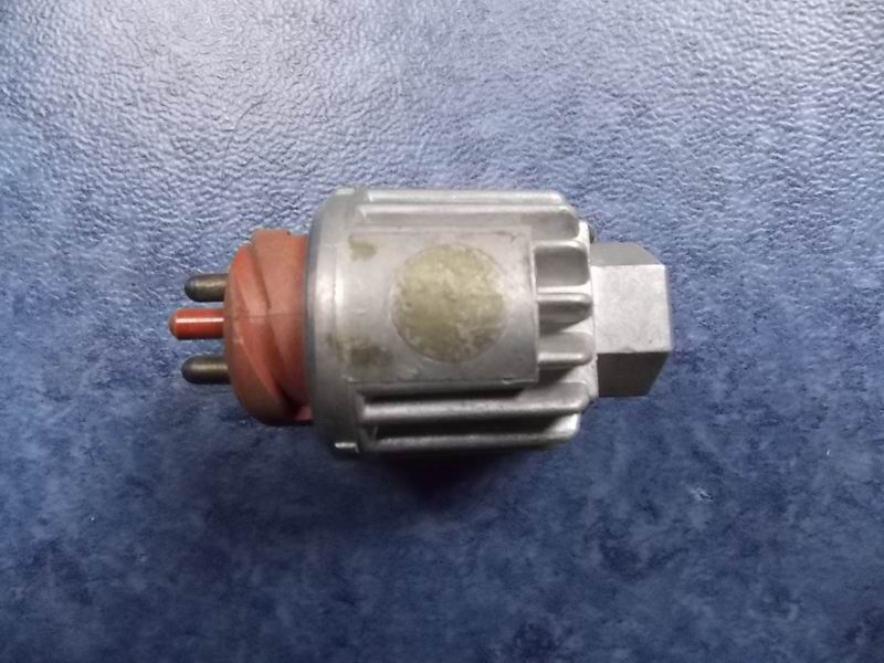 D Handbrake light switch