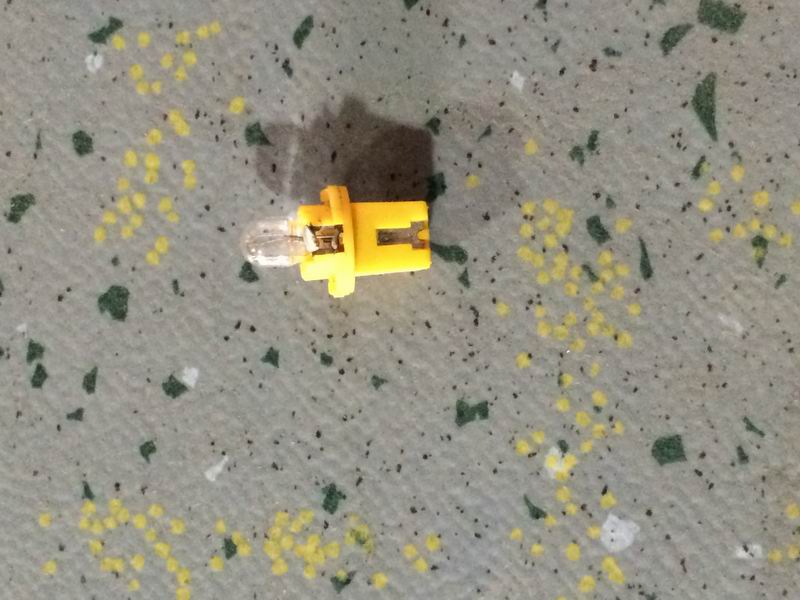 D Instrument Bulb MAN