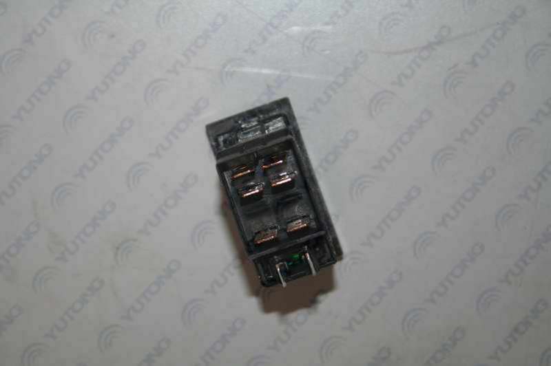 Cruise Settings/Reset Rocker Switch JK966-YT303Z-2