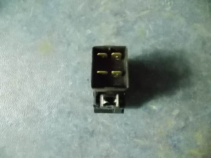 Переключатель сброса зарядки JK 982-129A-1