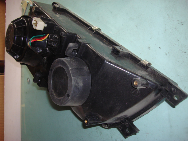 D Combination headlight assembly (right) 6105HG