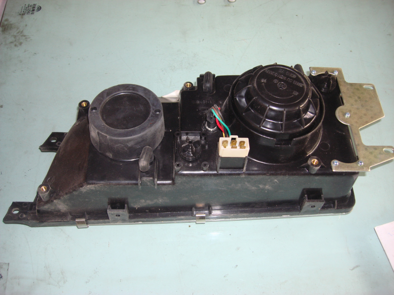 D Combination headlight assembly (right) 6105HG-1