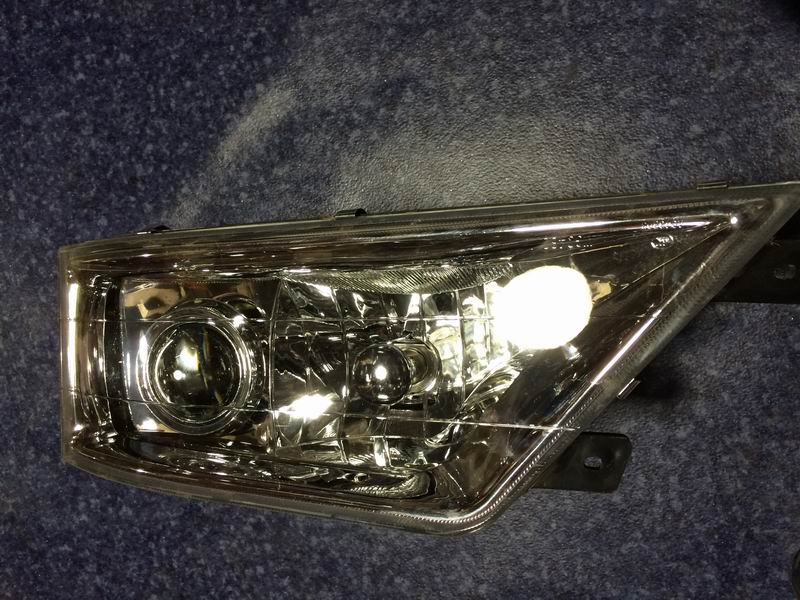 D Left headlight assembly 6790H *Order on demand