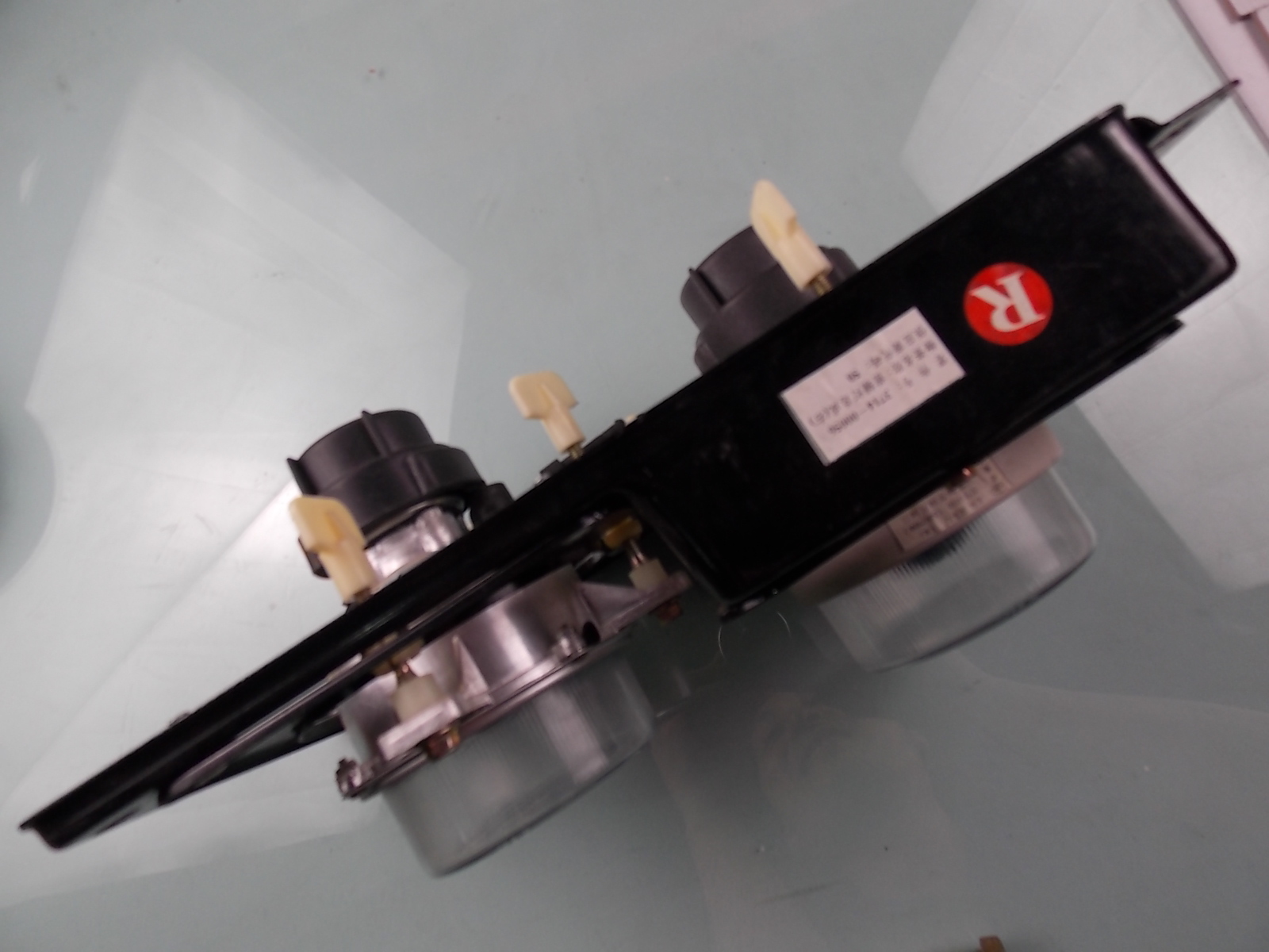 D Right front auxiliary light assembly (fog lamp, high beam), sub-parts instead-1