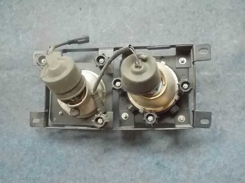 Комбинированная фара WG 6960 Правый дальний свет + противотуманная фара-1