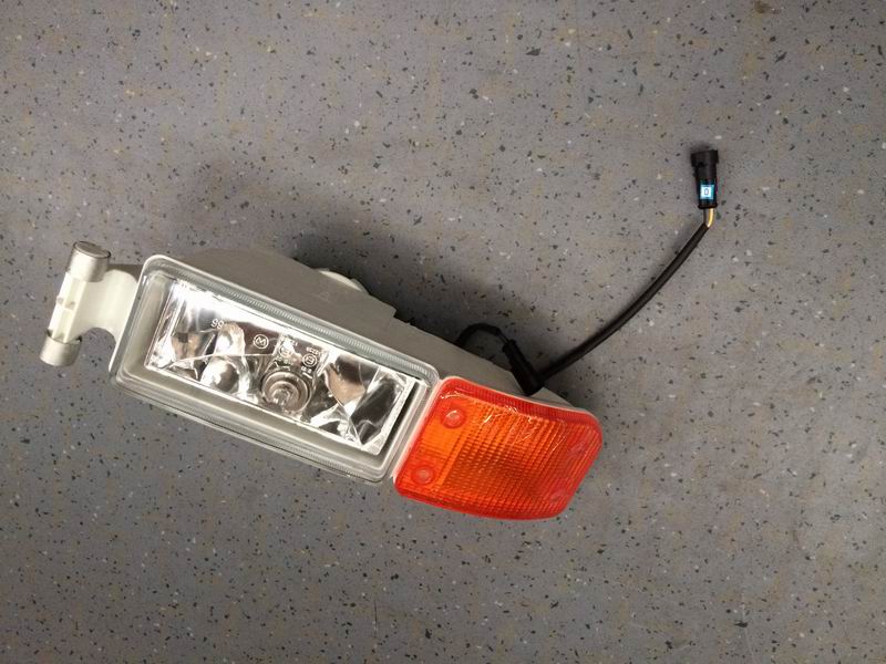 Front fog light WG486 right side-3
