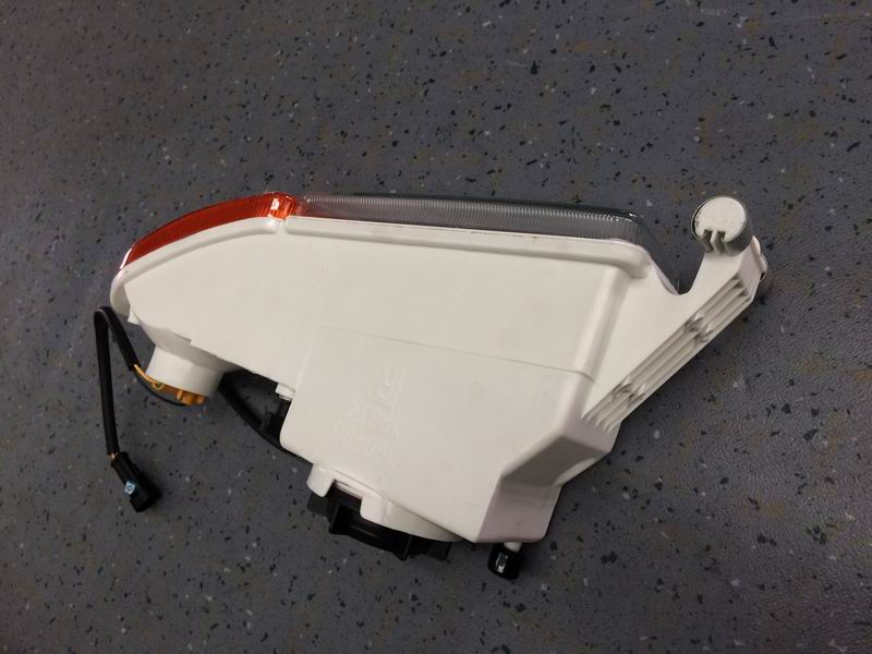 Front fog light WG486 right side-4