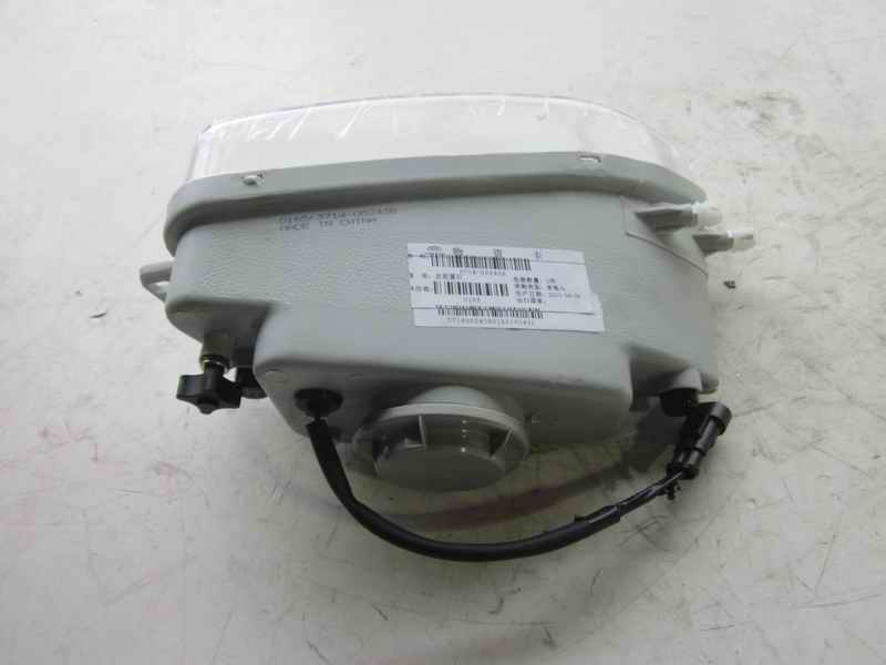 HC270X110 front fog light (left)-1
