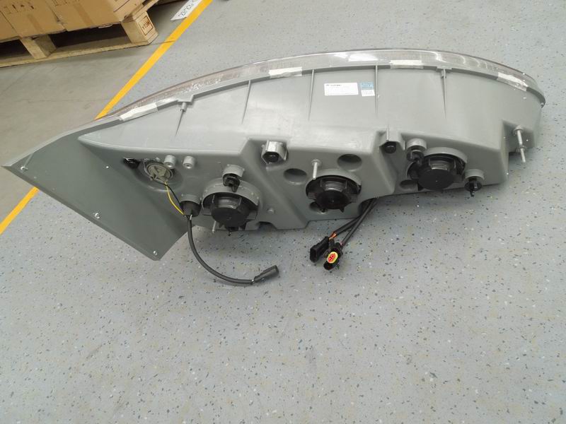 Combination headlight WGQ485 ZK6831HG left-1