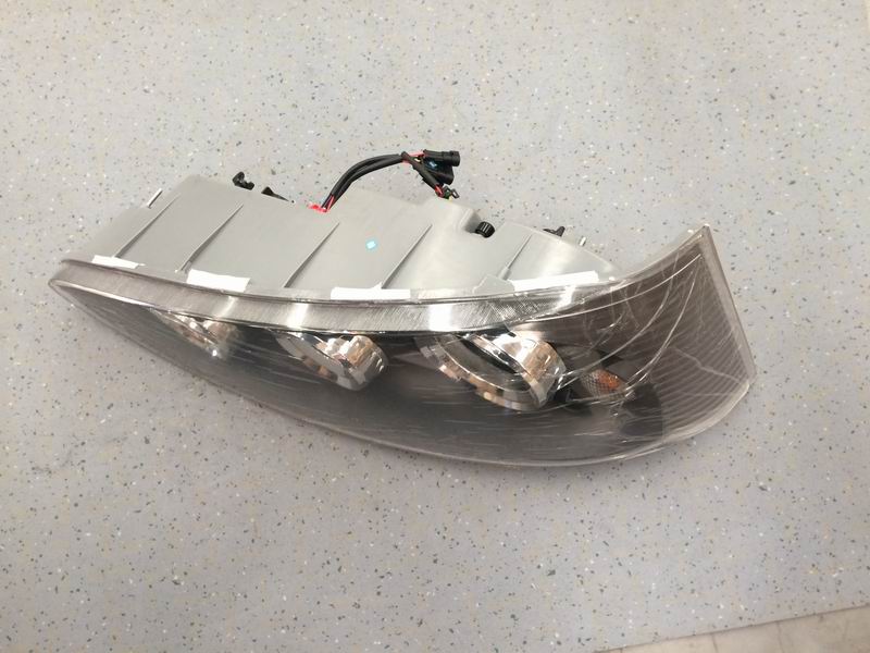 Combination headlight WGQ485 ZK6831HG Right