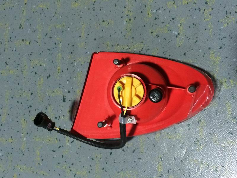 Rear light WG483 ZK6860H left-1