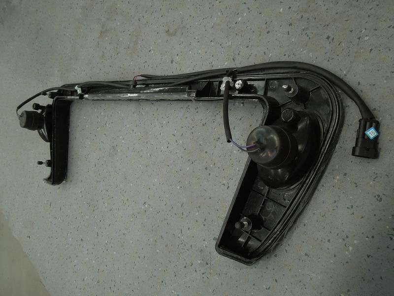 Rear fog lamp WGH483 (including license plate lamp)-1