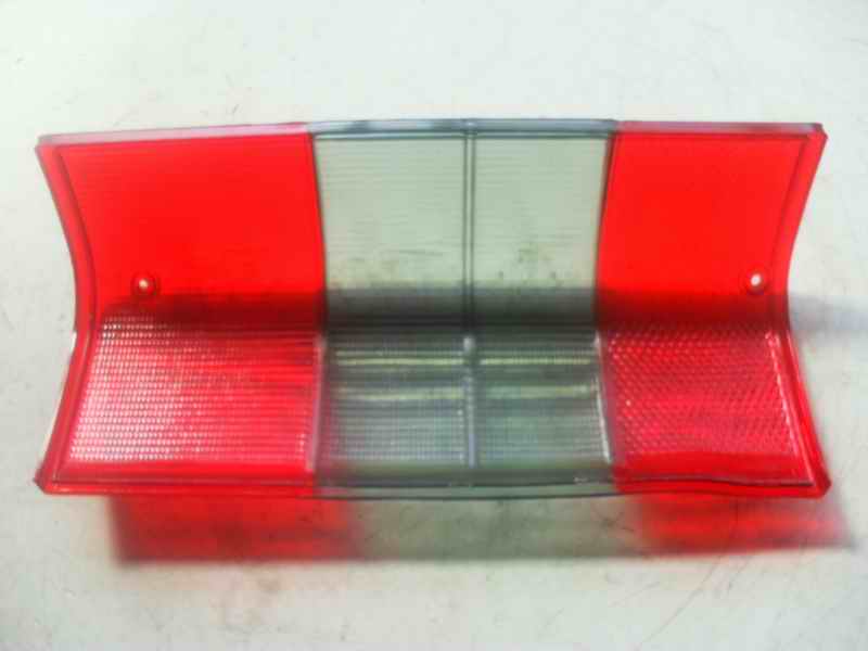 A74 right combination rear taillight lamp cover-1