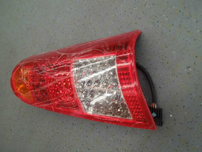 Combined rear taillight WGH486 right side-1