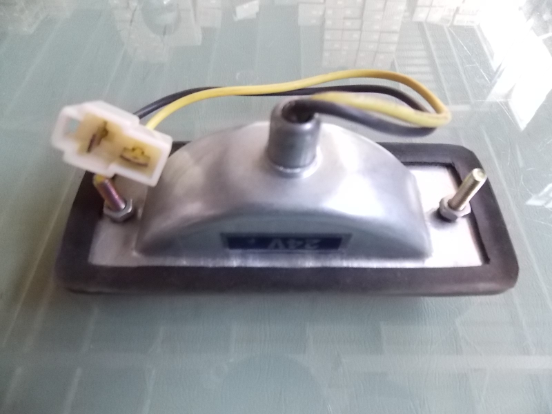 D Side Lights Off 6101D Series/Luxury Car-1