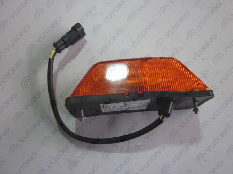 Боковой указатель поворота-1