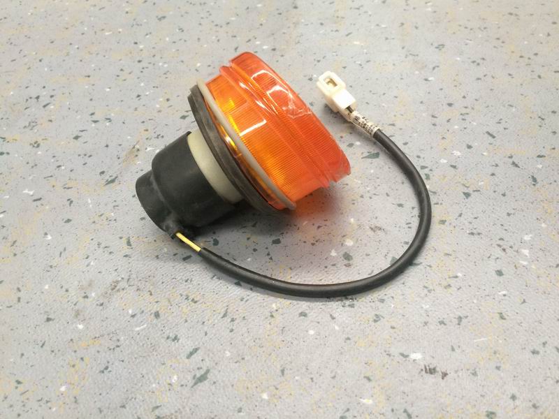 D A74 rear high turn signal (domestic)-2