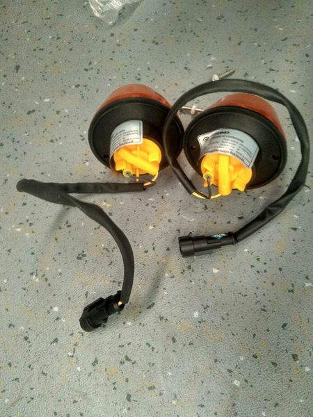 Side turn signal, WG-3.80, bulb, round, bolt 24V-1
