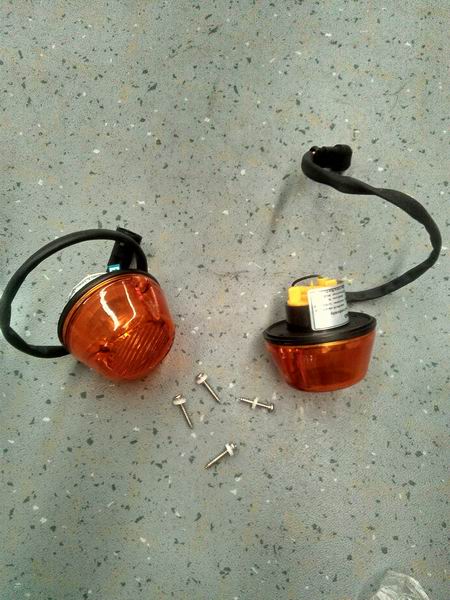 Боковой указатель поворота, WG-3. 80 , лампочка, круглая, болт 24V