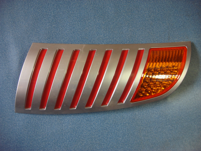 Задний сигнал высокого поворота WGH 486 левый-1