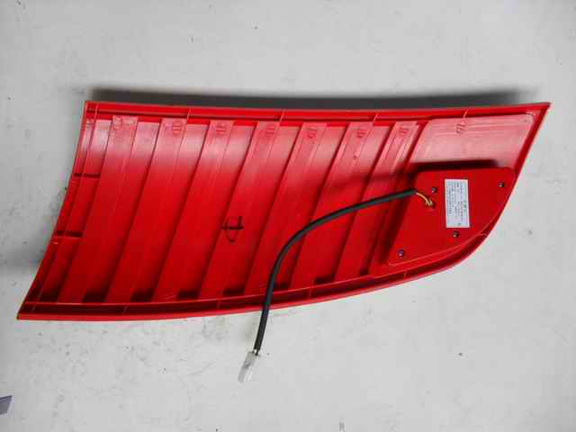 Rear high turn signal WGH486 right side-1