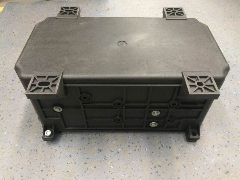 Rear enclosed electrical box ZK6100HB travel-2
