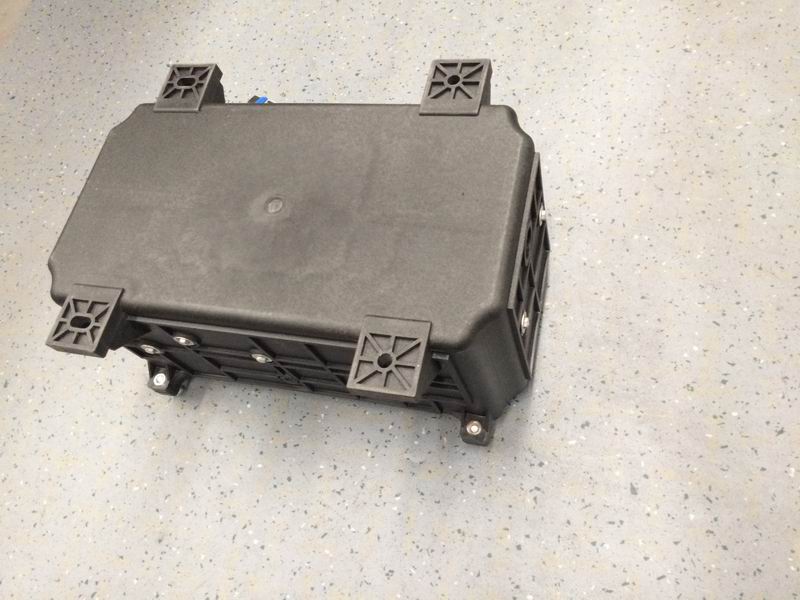 Rear closed electrical box, no platform, 200A, 150, preheating-2