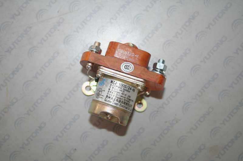 Выключатель питания 24V / 100A-1