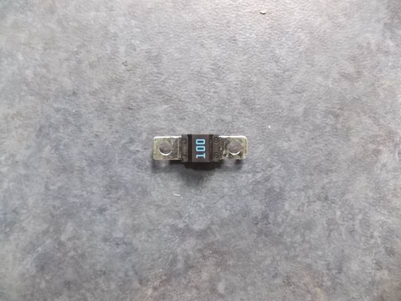 Страховая табличка 100AMIDI тип/ 498100