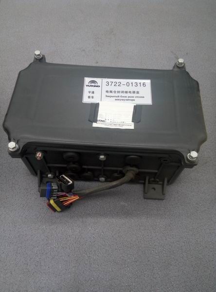 Rear enclosed electrical box BOSCH common rail No power off initiation Russian