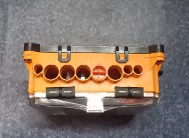 Rear enclosed electrical box, rear highway, 150A, 150A, preheating-2